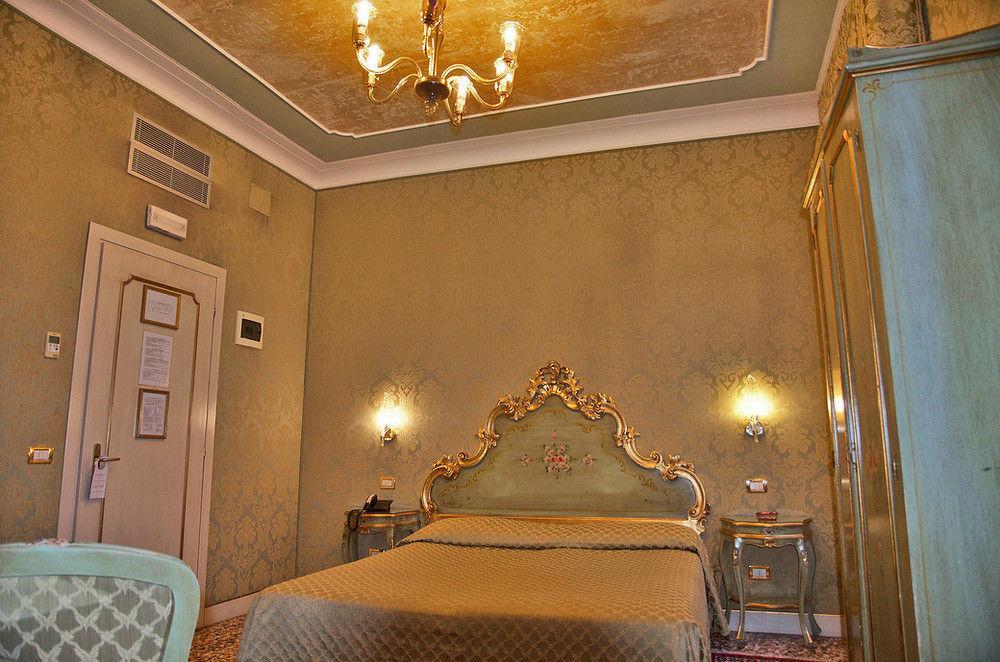 Locanda Ovidius Venice Exterior photo